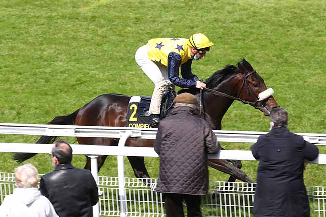 Photo d'arrivée de la course pmu PRIX DES TAMBOURAINES à COMPIEGNE le Mardi 25 mai 2021