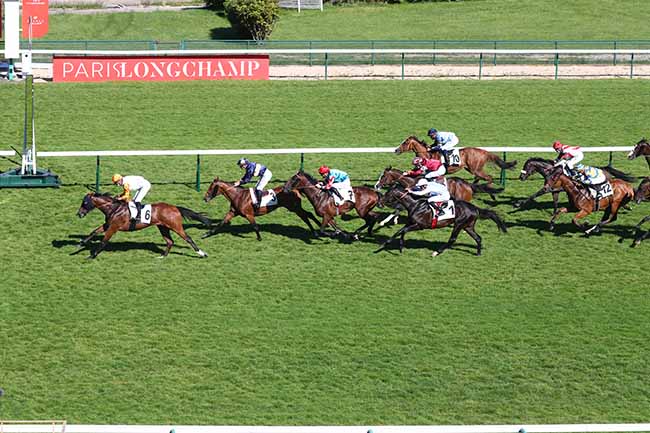 Photo d'arrivée de la course pmu PRIX DES FORTIFICATIONS à LONGCHAMP le Dimanche 13 juin 2021