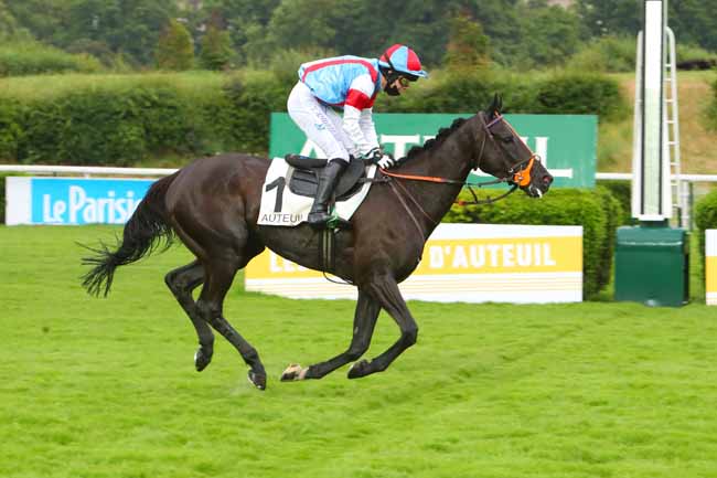 Photo d'arrivée de la course pmu PRIX CARMONT à AUTEUIL le Samedi 19 juin 2021