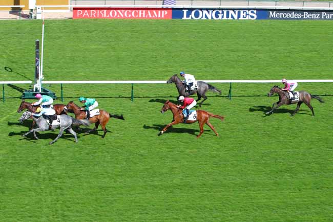 Photo d'arrivée de la course pmu PRIX DE LA GLORIETTE DE BUFFON à LONGCHAMP le Jeudi 24 juin 2021