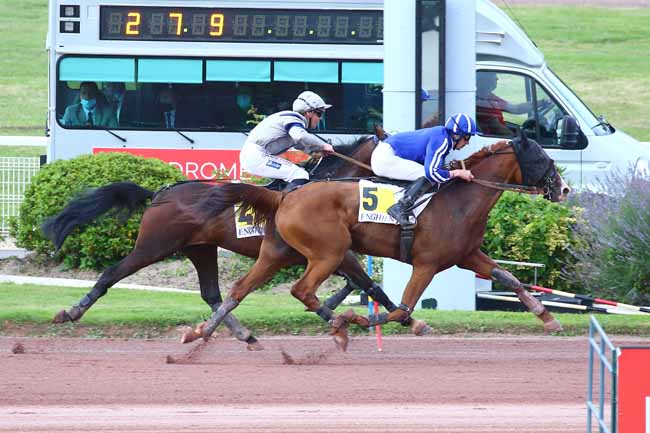 Photo d'arrivée de la course pmu PRIX D'ARMENTIÈRES à ENGHIEN le Samedi 10 juillet 2021