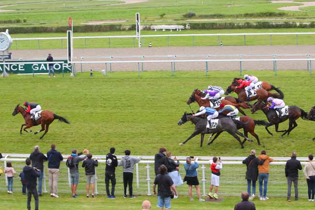 Photo d'arrivée de la course pmu PRIX LE ROI SOLEIL à DEAUVILLE le Mardi 13 juillet 2021