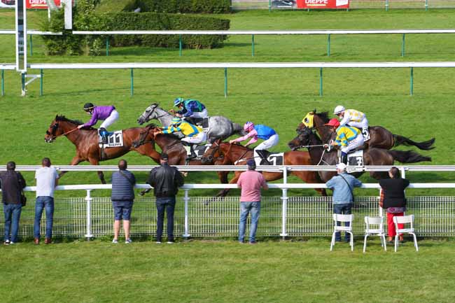 Photo d'arrivée de la course pmu PRIX YARIS CROSS (PRIX DU GRAND PONT) à DIEPPE le Lundi 26 juillet 2021