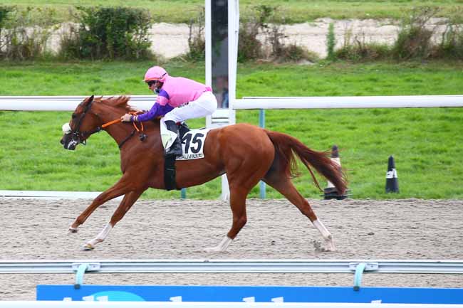Photo d'arrivée de la course pmu PRIX DE DIEPPE - PRIX DE LA VILLA MILLAIA à DEAUVILLE le Mardi 3 août 2021