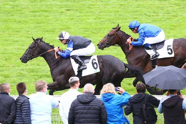 Photo d'arrivée de la course pmu PRIX PMU - PRIX DE TANCARVILLE à DEAUVILLE le Jeudi 5 août 2021