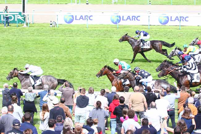 Photo d'arrivée de la course pmu PRIX VALPARAISO SPORTING CLUB - GRAND HANDICAP DE DEAUVILLE à DEAUVILLE le Dimanche 8 août 2021