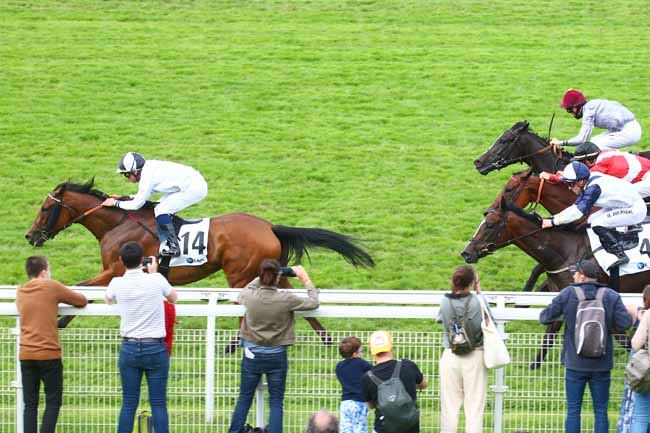 Photo d'arrivée de la course pmu PRIX CLUB HIPICO CONCEPCION - PRIX NORMANDIE EQUESTRIAN WEEK à DEAUVILLE le Dimanche 8 août 2021