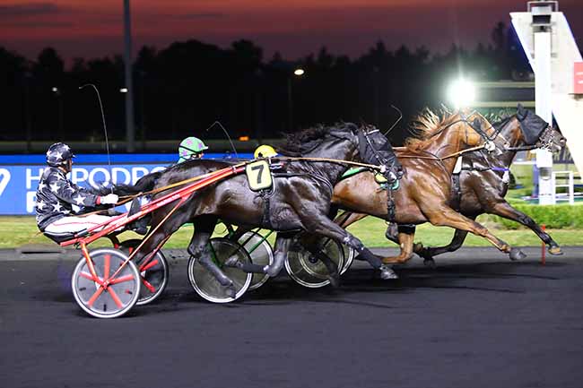 Photo d'arrivée de la course pmu PRIX EROS à PARIS-VINCENNES le Vendredi 3 septembre 2021