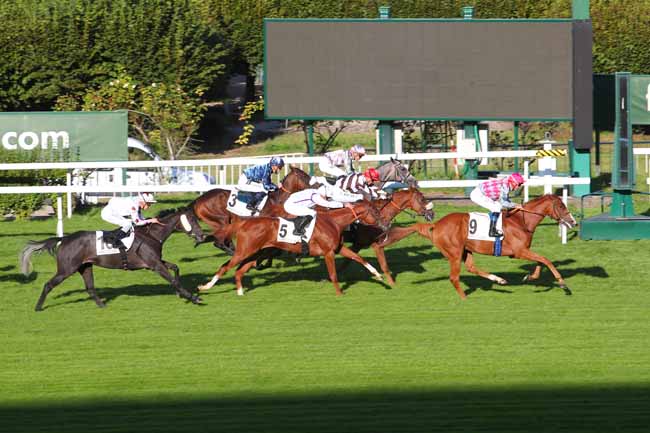 Photo d'arrivée de la course pmu PRIX DE L'ABBAYE DE PORT-ROYAL à SAINT CLOUD le Mercredi 22 septembre 2021