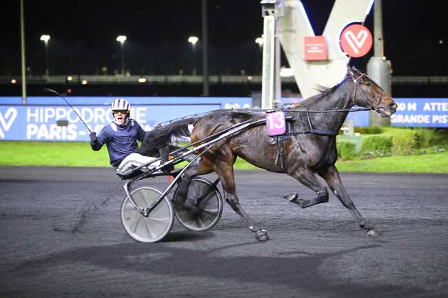 Photo d'arrivée de la course pmu PRIX MEDUSA à PARIS-VINCENNES le Mardi 9 novembre 2021