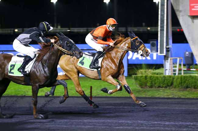 Photo d'arrivée de la course pmu PRIX DE BIDART à PARIS-VINCENNES le Lundi 13 décembre 2021