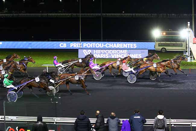 Photo d'arrivée de la course pmu PRIX DE CHATEAU-THIERRY à PARIS-VINCENNES le Jeudi 16 décembre 2021