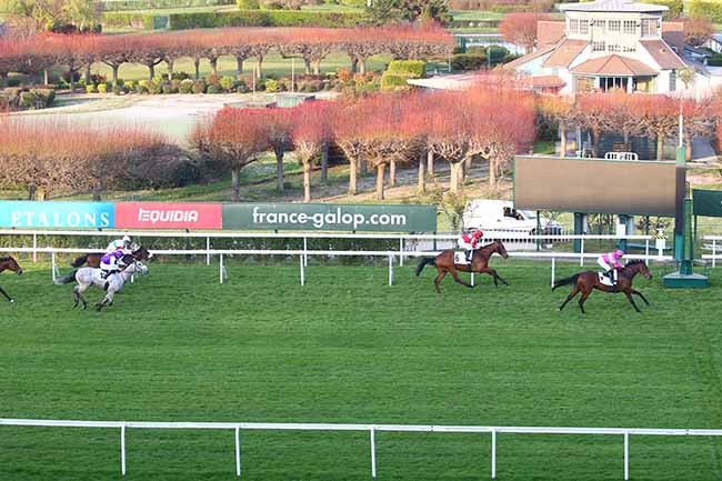 Photo d'arrivée de la course pmu PRIX DE LA COTE D'AZUR à SAINT CLOUD le Jeudi 24 mars 2022