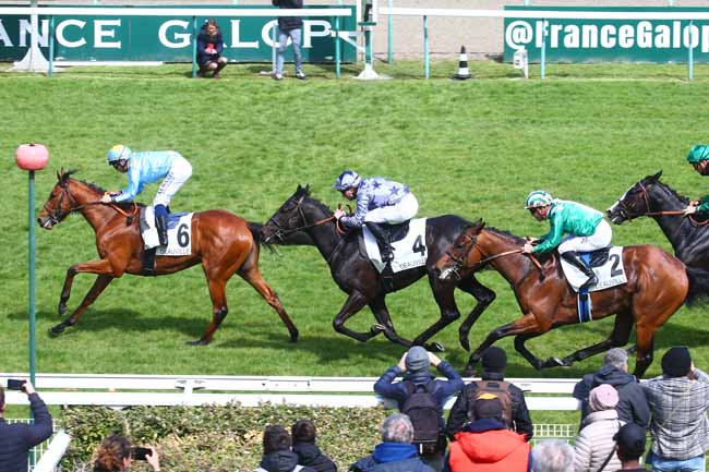 Photo d'arrivée de la course pmu PRIX DJEBEL à DEAUVILLE le Jeudi 7 avril 2022