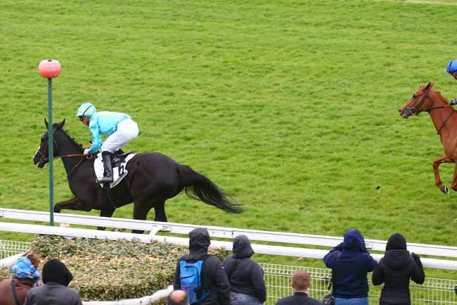Photo d'arrivée de la course pmu PRIX DE GRUCHY à DEAUVILLE le Jeudi 7 avril 2022