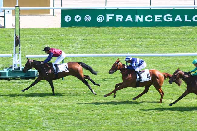 Photo d'arrivée de la course pmu PRIX DE CHAILLOT à LONGCHAMP le Dimanche 10 avril 2022