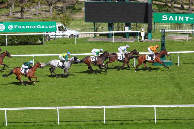 Photo d'arrivée de la course pmu PRIX DE BRUNOY à SAINT CLOUD le Vendredi 15 avril 2022