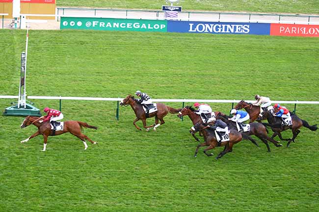 Photo d'arrivée de la course pmu PRIX DU VAL DE GRACE à LONGCHAMP le Jeudi 28 avril 2022