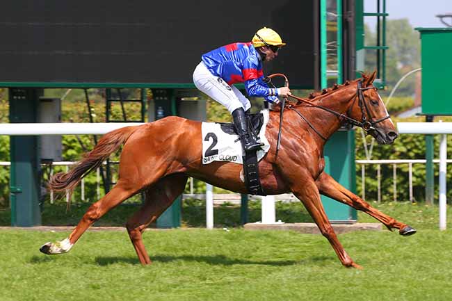 Photo d'arrivée de la course pmu PRIX GREFFULHE à SAINT CLOUD le Dimanche 8 mai 2022