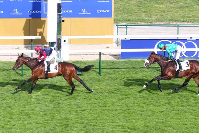 Photo d'arrivée de la course pmu PRIX DE NANTERRE à LONGCHAMP le Dimanche 29 mai 2022