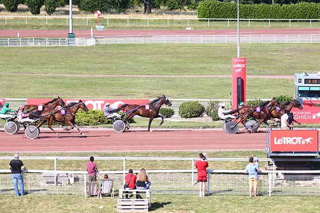 Photo d'arrivée de la course pmu PRIX DE NEUILLY-LEVALLOIS à ENGHIEN le Samedi 2 juillet 2022