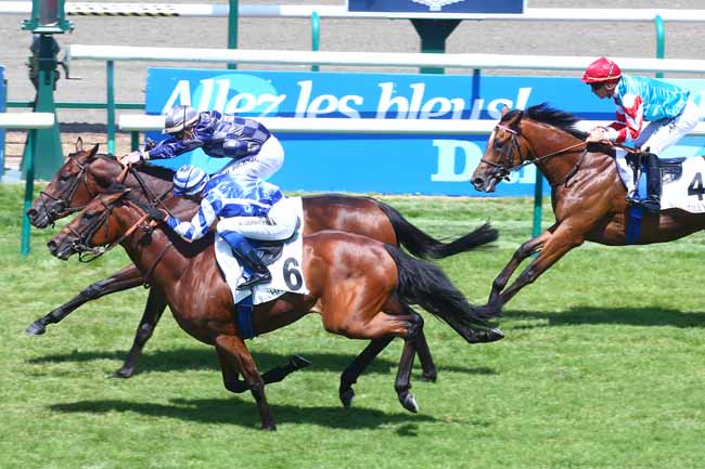 Photo d'arrivée de la course pmu PRIX DU FOSSE LA COQUE à CHANTILLY le Dimanche 17 juillet 2022