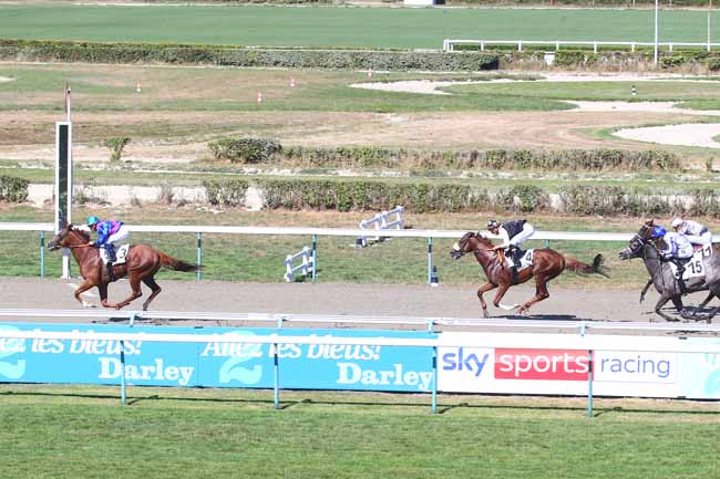 Photo d'arrivée de la course pmu PRIX DE LA VILLA MORS à DEAUVILLE le Mardi 2 août 2022