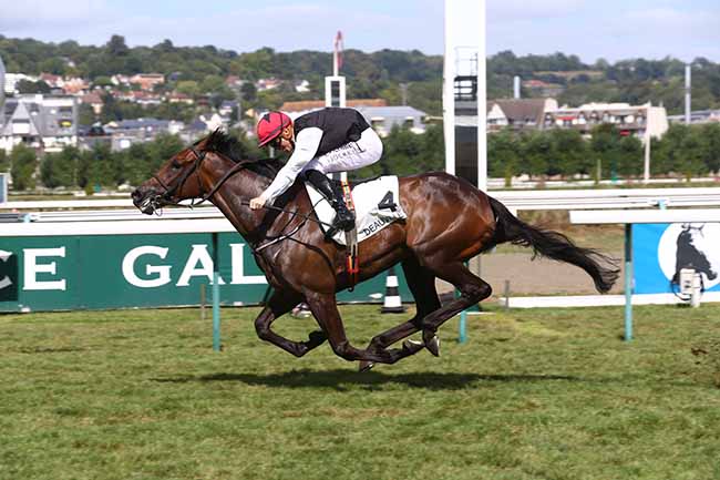 Photo d'arrivée de la course pmu PRIX DE LA NONETTE à DEAUVILLE le Samedi 20 août 2022