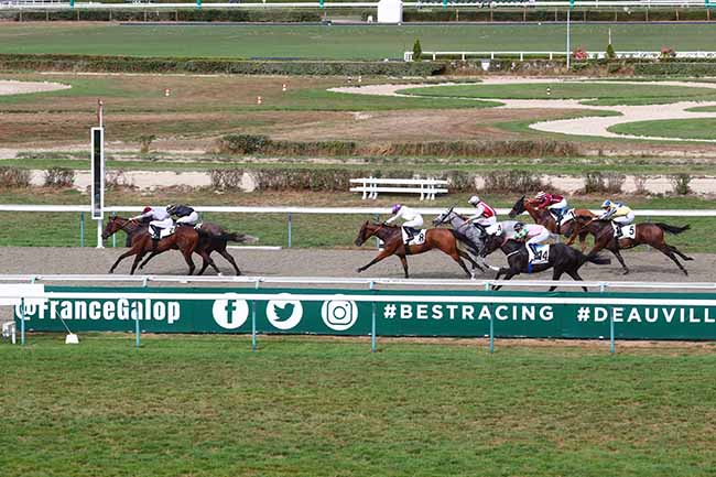 Photo d'arrivée de la course pmu PRIX DU POMMEAU à DEAUVILLE le Mardi 23 août 2022