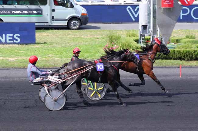 Photo d'arrivée de la course pmu PRIX DE LAGNY à PARIS-VINCENNES le Mercredi 31 août 2022
