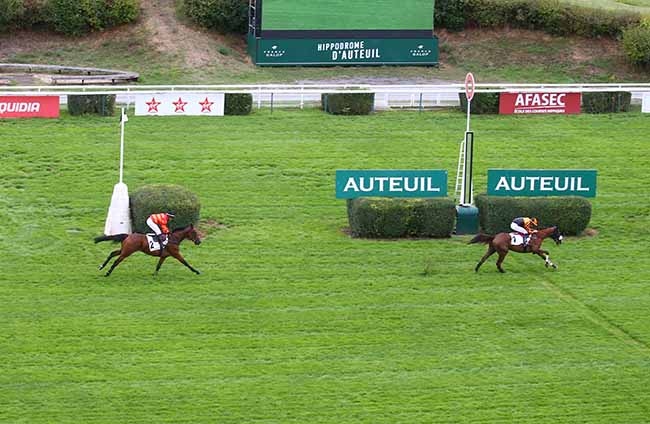 Photo d'arrivée de la course pmu PRIX JEAN NOIRET à AUTEUIL le Mardi 6 septembre 2022