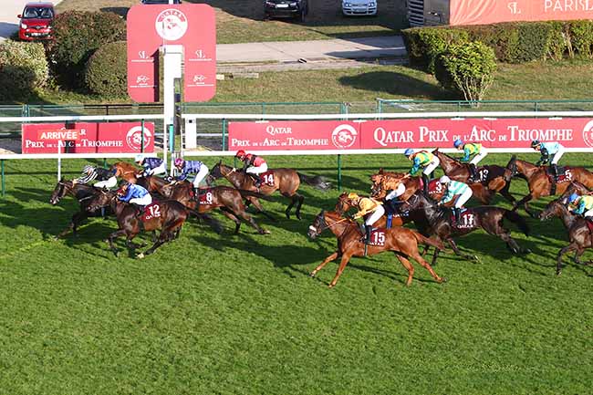 Photo d'arrivée de la course pmu QATAR PRIX DU PASSAGE DE BOURG L'ABBE PRESENTE PAR RMC à LONGCHAMP le Dimanche 11 septembre 2022