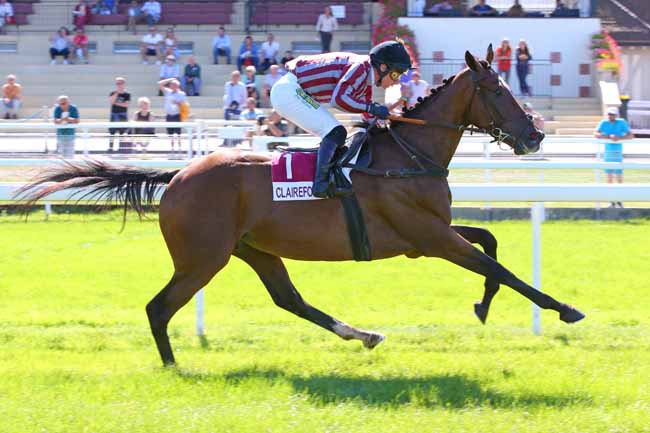Photo d'arrivée de la course pmu PRIX HARAS DE LA BAIE (PRIX DES ETANGS DE SAINT PIERRE) à CLAIREFONTAINE le Lundi 12 septembre 2022