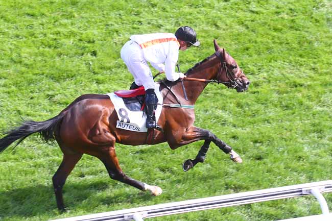 Photo d'arrivée de la course pmu PRIX FINOT - POULICHES (PELOTON B) à AUTEUIL le Mardi 20 septembre 2022