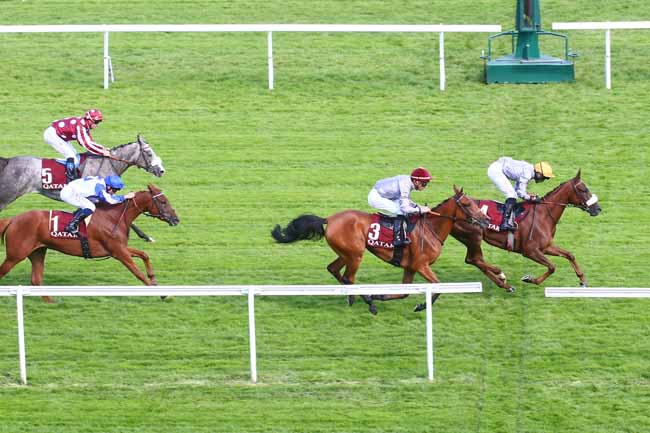 Photo d'arrivée de la course pmu QATAR ARABIAN TROPHY DES POULICHES à SAINT CLOUD le Vendredi 30 septembre 2022