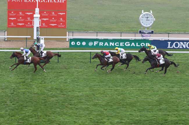 Photo d'arrivée de la course pmu PRIX DE SOLFERINO à LONGCHAMP le Jeudi 13 octobre 2022