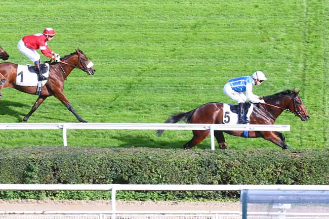 Photo d'arrivée de la course pmu PRIX BEND'OR à SAINT CLOUD le Vendredi 28 octobre 2022