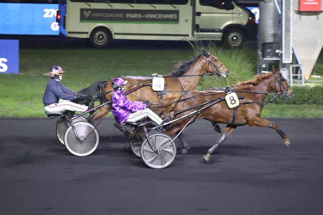 Photo d'arrivée de la course pmu PRIX DE CANCALE à PARIS-VINCENNES le Vendredi 16 décembre 2022