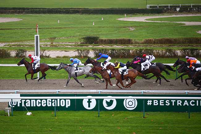 Photo d'arrivée de la course pmu PRIX DE GIVERNY à DEAUVILLE le Jeudi 22 décembre 2022