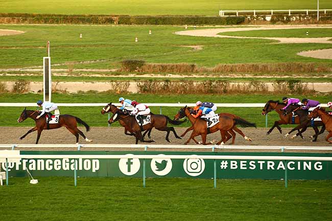 Photo d'arrivée de la course pmu PRIX DE BERNAY à DEAUVILLE le Vendredi 20 janvier 2023