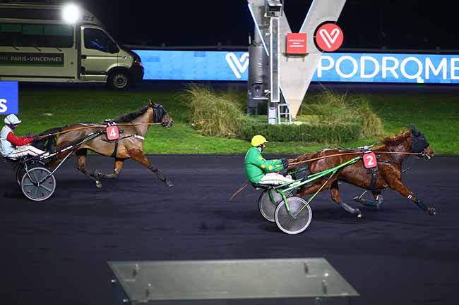 Photo d'arrivée de la course pmu PRIX DE POUANCE à PARIS-VINCENNES le Mardi 24 janvier 2023