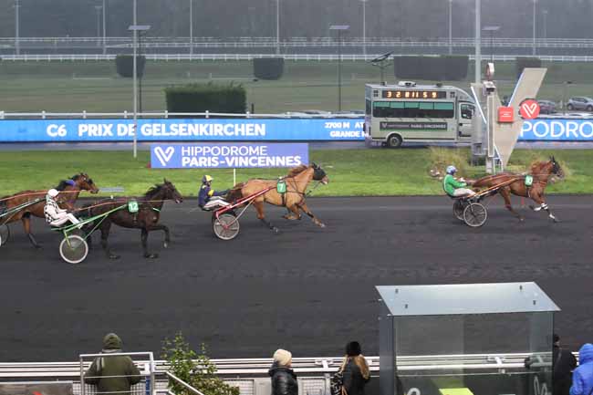 Photo d'arrivée de la course pmu PRIX DE GELSENKIRCHEN à PARIS-VINCENNES le Jeudi 26 janvier 2023