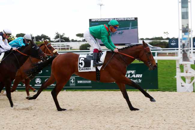 Photo d'arrivée de la course pmu PRIX DE MILAN à CAGNES-SUR-MER le Lundi 27 février 2023