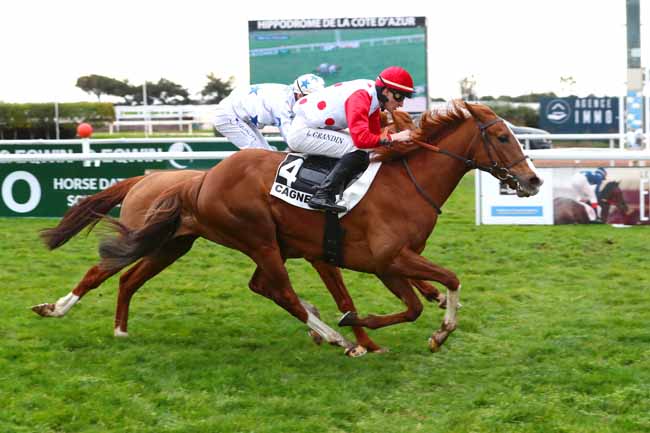 Photo d'arrivée de la course pmu PRIX DE MOUGINS à CAGNES-SUR-MER le Lundi 27 février 2023