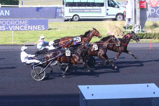 Photo d'arrivée de la course pmu PRIX DE SEDAN à PARIS-VINCENNES le Mardi 28 février 2023