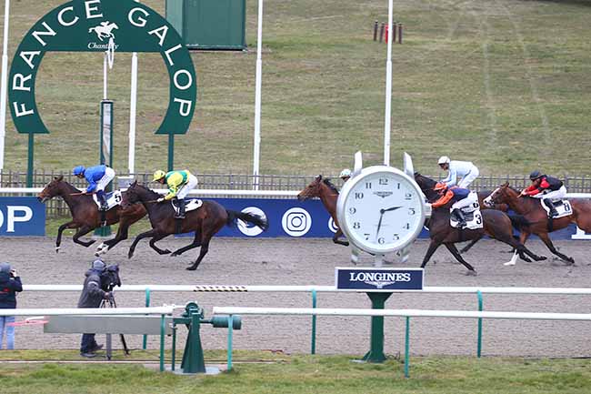 Photo d'arrivée de la course pmu PRIX DU BEAUVAISIS à CHANTILLY le Mardi 7 mars 2023