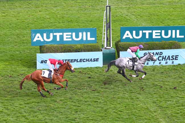 Photo d'arrivée de la course pmu PRIX DIDIER MESCAM à AUTEUIL le Dimanche 19 mars 2023