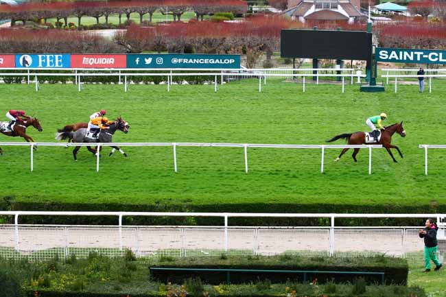 Photo d'arrivée de la course pmu PRIX BANGO à SAINT CLOUD le Mardi 28 mars 2023