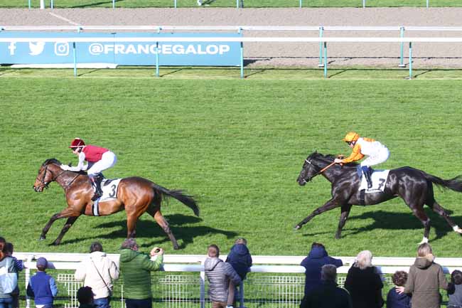 Photo d'arrivée de la course pmu PRIX COR DE CHASSE à DEAUVILLE le Jeudi 6 avril 2023