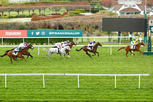 Photo d'arrivée de la course pmu PRIX DE L'AUTOROUTE DE L'OUEST à SAINT CLOUD le Vendredi 7 avril 2023